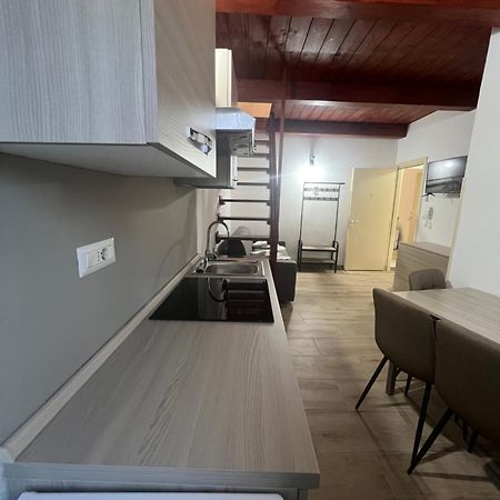 Station Rooms37 Sassari Bagian luar foto