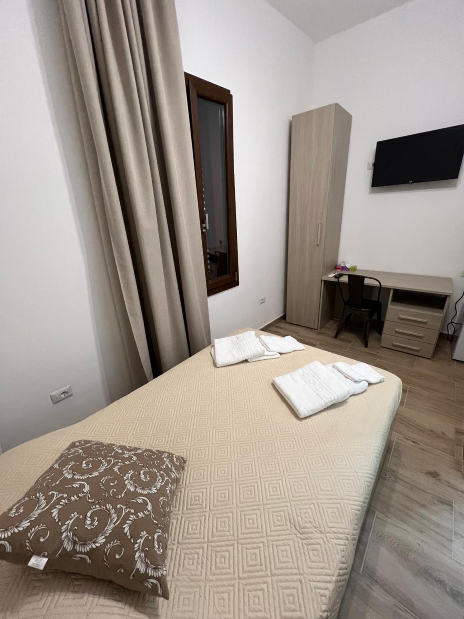 Station Rooms37 Sassari Bagian luar foto