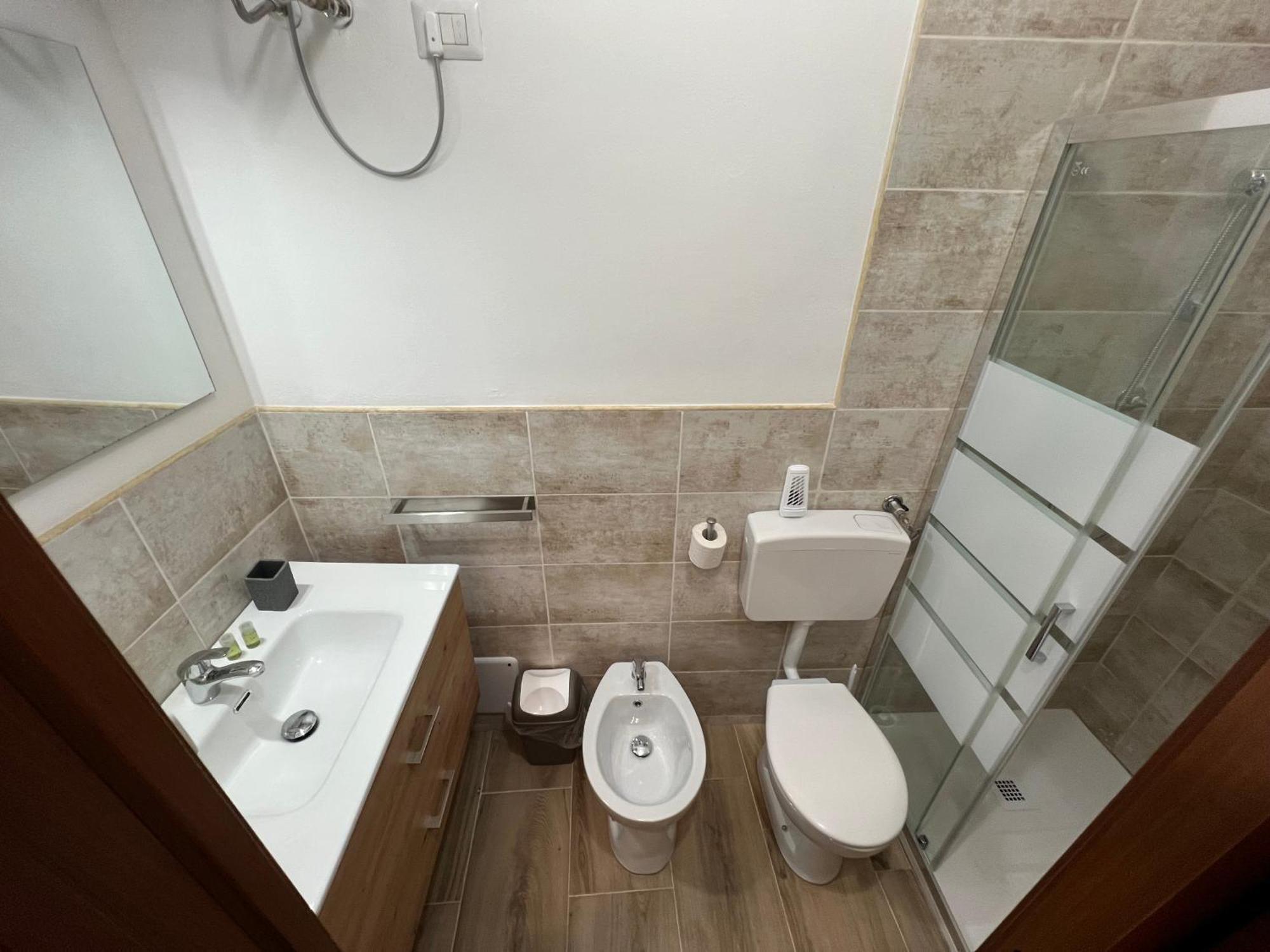 Station Rooms37 Sassari Bagian luar foto